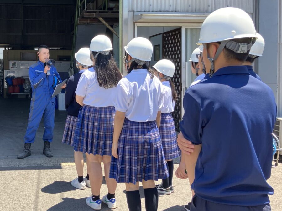 立正大淞南高校　2023年夏の甲子園使用　ユニホーム一式(帽子抜き) 立正大学淞南高等学校の3年生が探求学習の一環で江島工場に見学に来